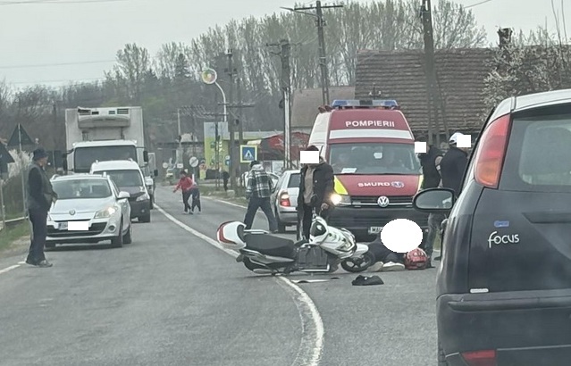 Accident in judetul Satu Mare fara permis baut si pe un moped neinmatriculat ajuns la spital