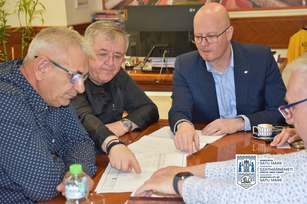 Mircea Govor sprijina proiectul de largire a Drumului Careiului Sedinta de lucru astazi la Primarie