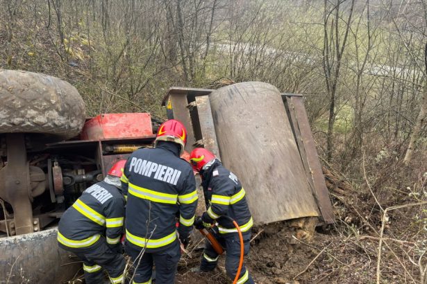 foto video satmarean decedat intr un accident de munca s a rasturnat cu utilajul intr o prapastie