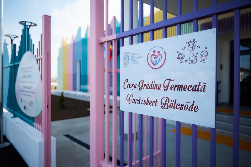 fotografi gradina fermeccata a fost deschisa oficial este cea mai mare si moderna cresa din municipiul satu mare