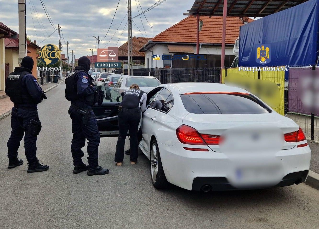 Curier de droguri prins cu substanta asupra lui in Satu Mare Ar fi fost recompensat cu 1000 de lei pentru livrare