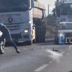 FOTO Accident grav intre un TIR si o masina in Ciuperceni Trei persoane afectate