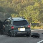 FOTO Duster avariat in urma unei coliziuni violente fara puntea spate Accident cu o masina din Satu Mare