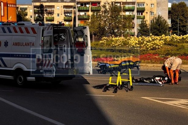 FOTO Politia detaliaza cum s a petrecut accidentul din Micro 17 Motociclistul a fost transportat la Urgenta