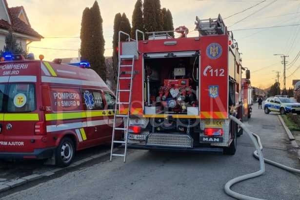 Incendiu intr un apartament din Satu Mare Pompierii intervin cu doua autospeciale