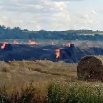 Interventie de urgenta la Nisipeni Focul a cuprins baloti de fan iar pompierii se straduiesc sa controaleze incendiul