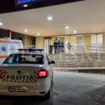 SCANDAL langa un club din Satu Mare Un tanar a fost doborat cu un pumn si a fost dus la spital Agresorul a fost retinut