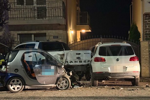 foto accident in lant in mijlocul noptii in satu mare o tanara la spital trei masini deteriorate
