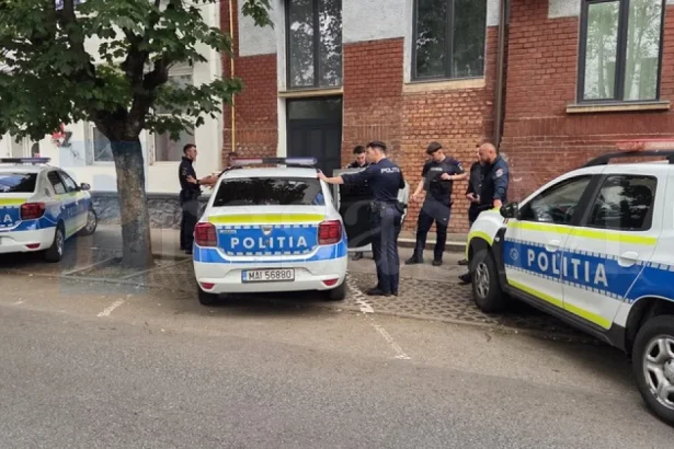 Au fost prinși suspecții furtului de 165.000 de euro dintr-un apartament din Satu Mare
