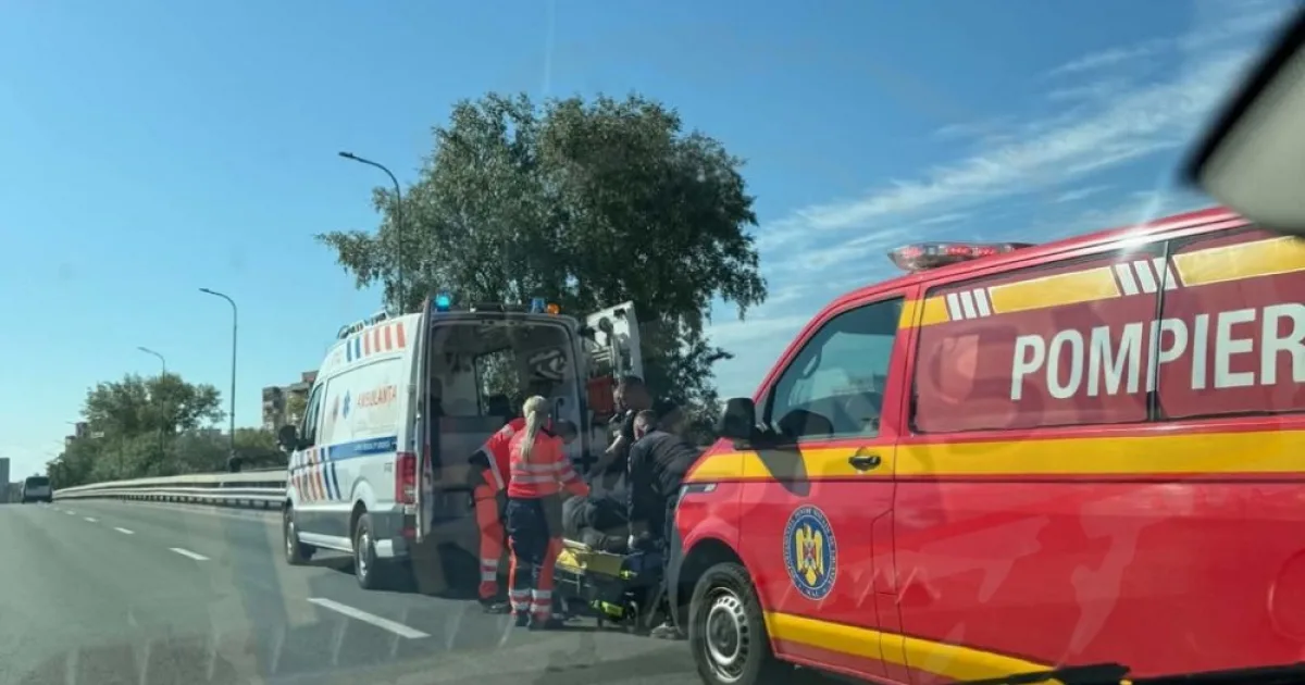Incident pe Podul Golescu din Satu Mare. Un bărbat a fost preluat de urgență de ambulanță