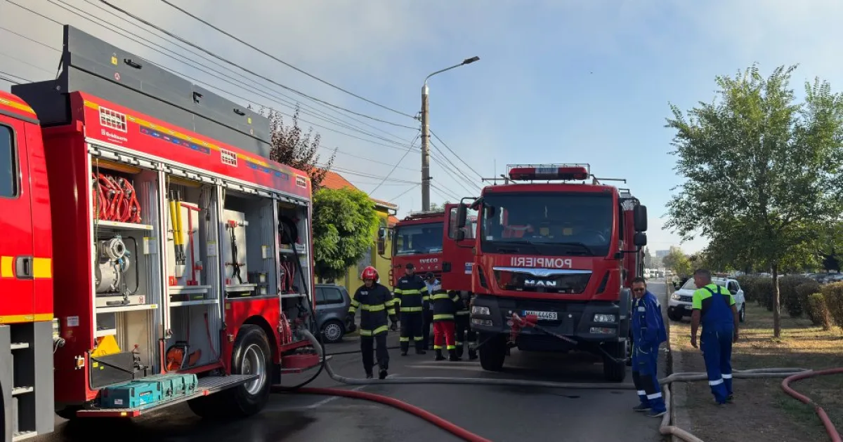 O persoană rănită în incendiul din Satu Mare. Care a fost cauza izbucnirii flăcărilor